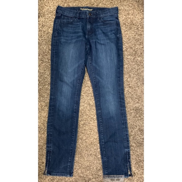 Old Navy• sweetheart style jeans - Picture 2 of 7